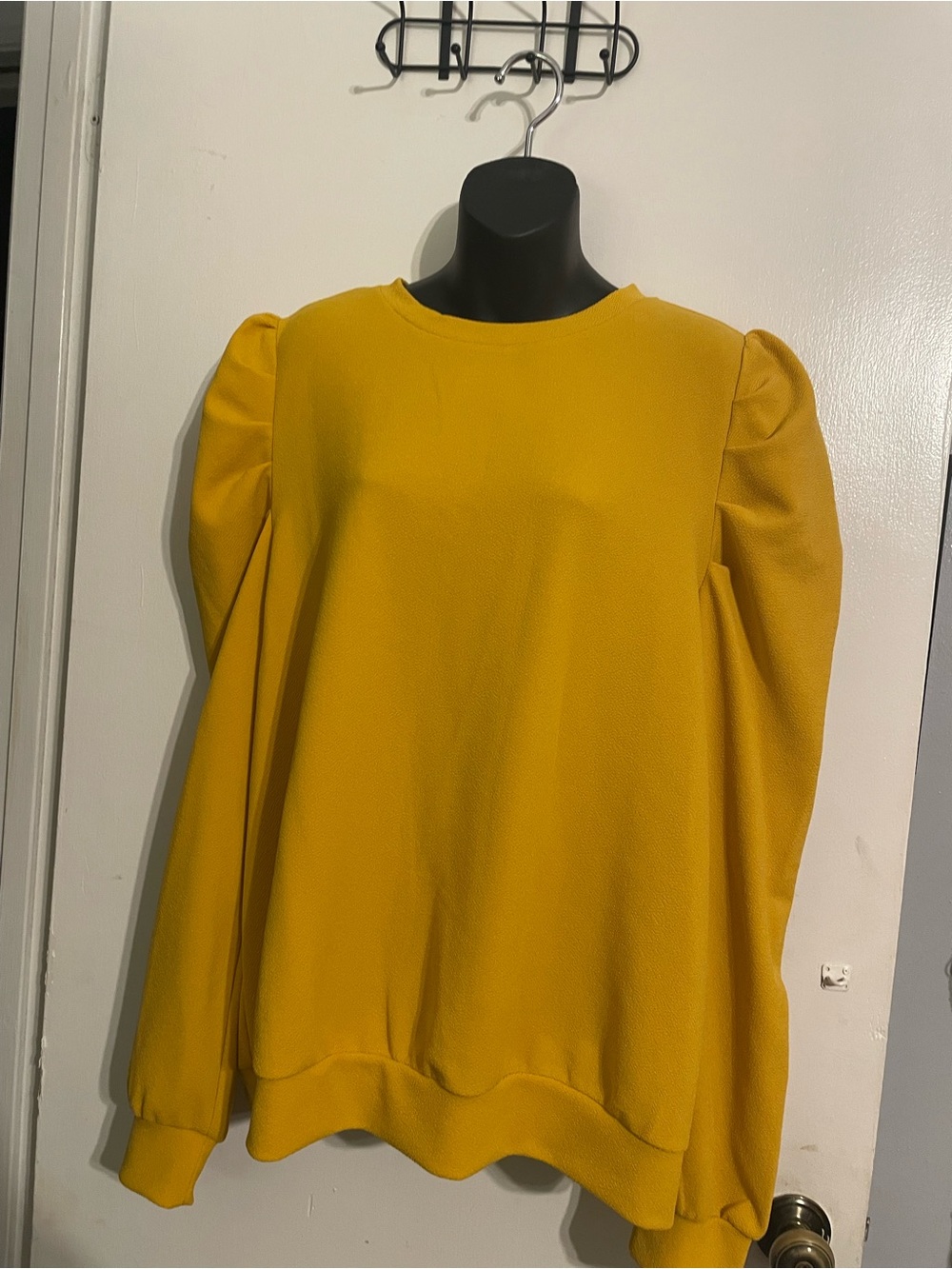 SHEIN Mustard Yellow Puff-Sleeve Crewneck Sweatshirt